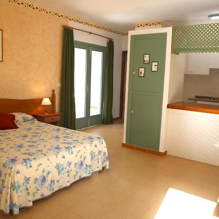 Apartamentos Mar Y Sal La Savina  Extérieur photo