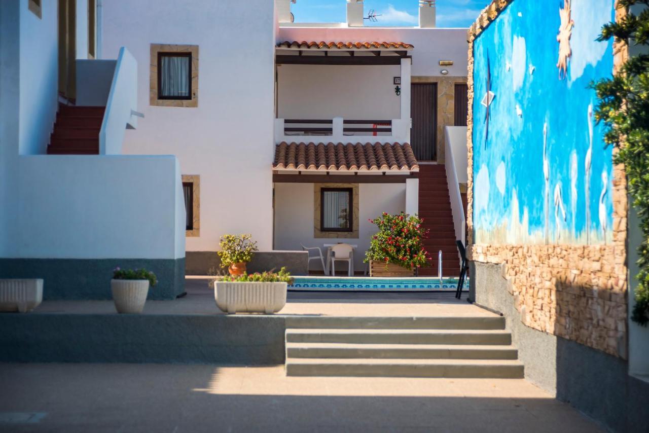Apartamentos Mar Y Sal La Savina  Extérieur photo